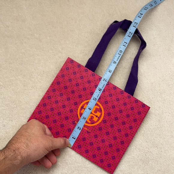 Tory Burch Shopper - Picture 3 of 8